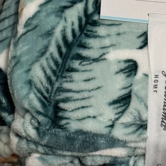 Tommy Bahama Green Vintage Palms KING Blanket Swaying Fronds Plush Micro Fleece